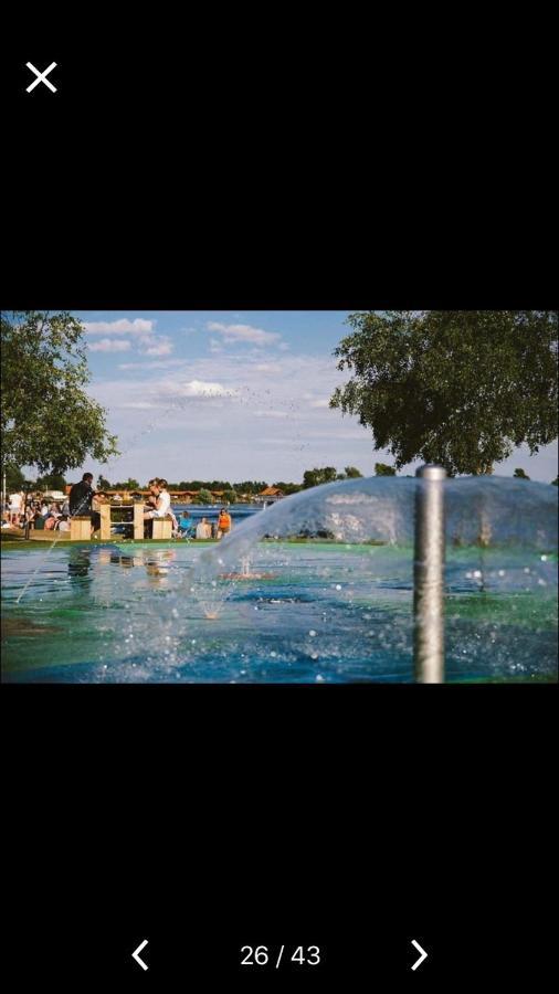 Calypso Hot Tub Breaks Tattershall Lakes Pet Friendly Buitenkant foto