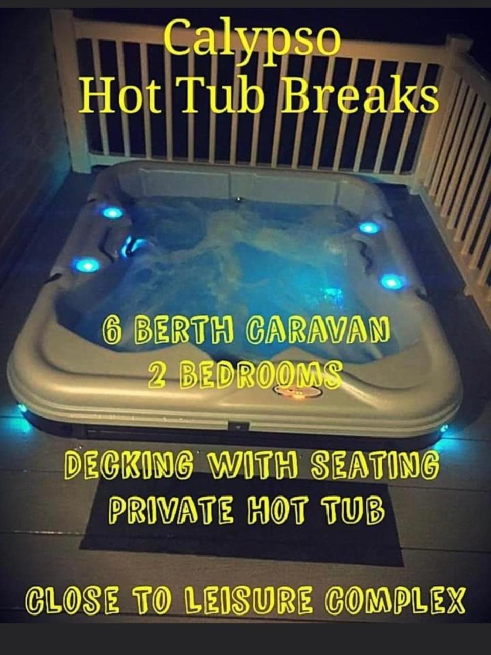 Calypso Hot Tub Breaks Tattershall Lakes Pet Friendly Buitenkant foto
